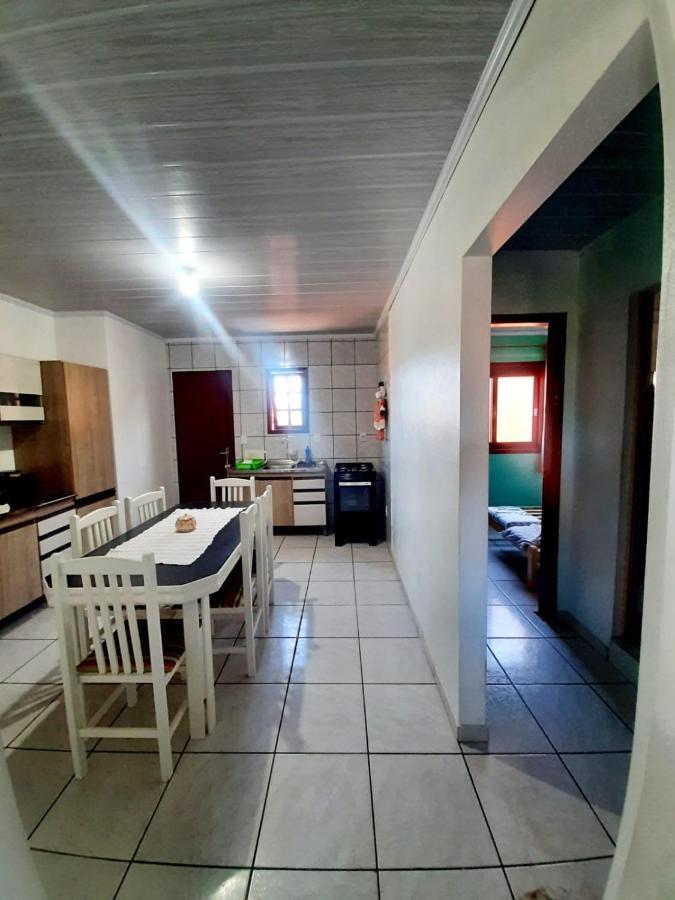 Residencial Familia Milani 100 Metros Do Mar Torres Apartment Exterior photo